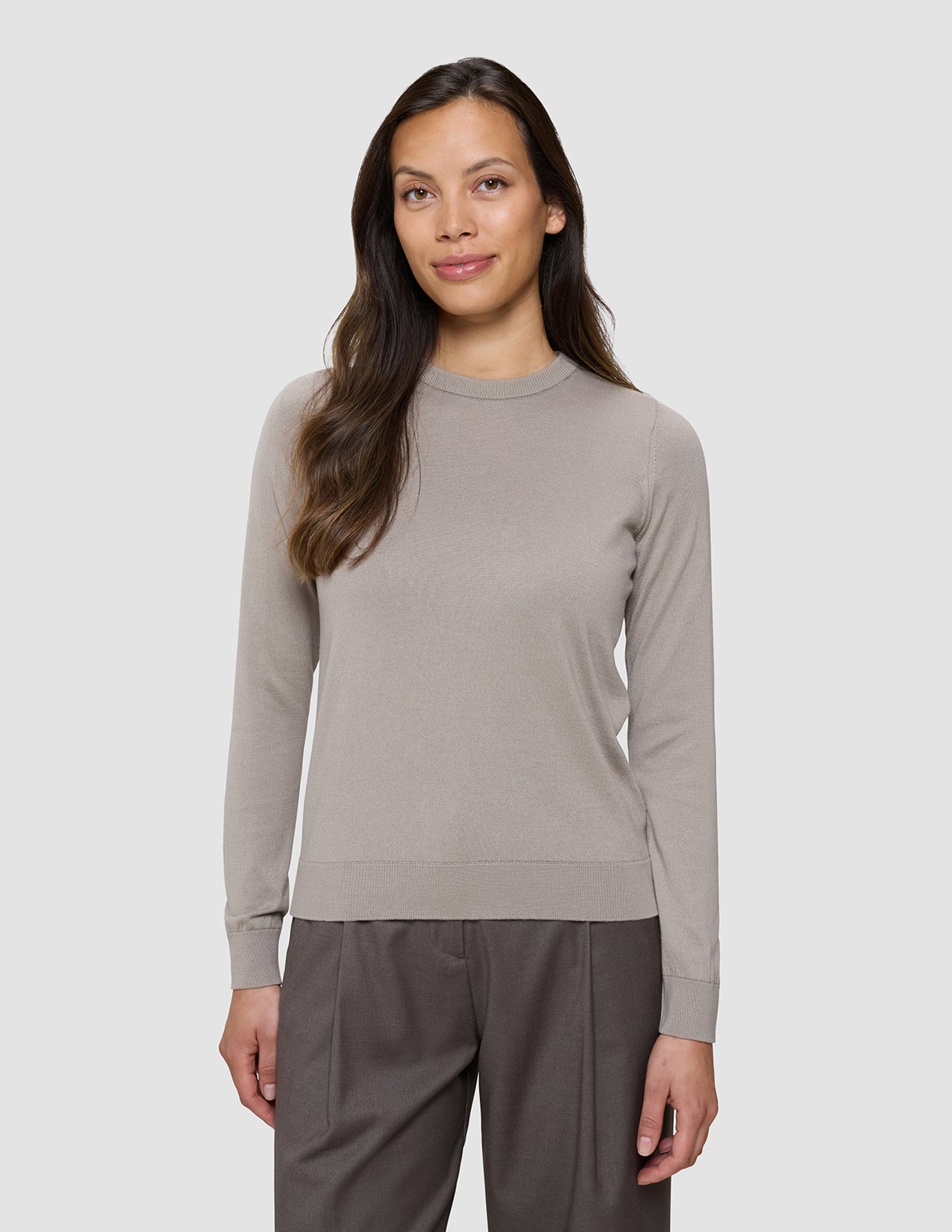 Fine Knit Crewneck Dark Sand